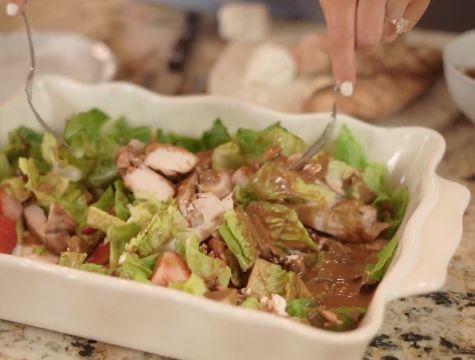 Strawberry Goat Cheese Salad